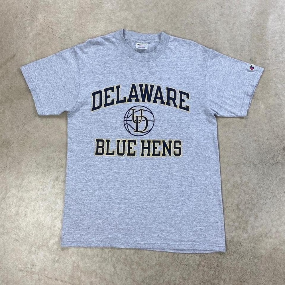 Vintage 90s Champion Delaware Blue Hens Shirt Size Medium Gray Basketball NCAA